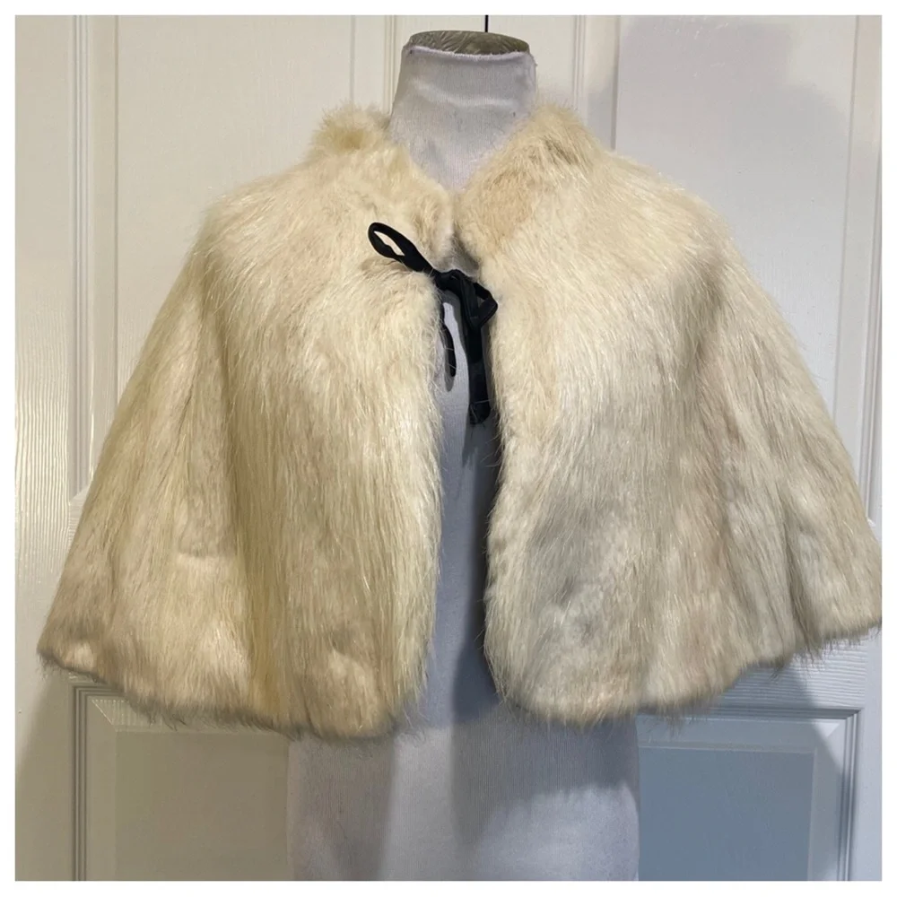 Vintage reversible fur cape